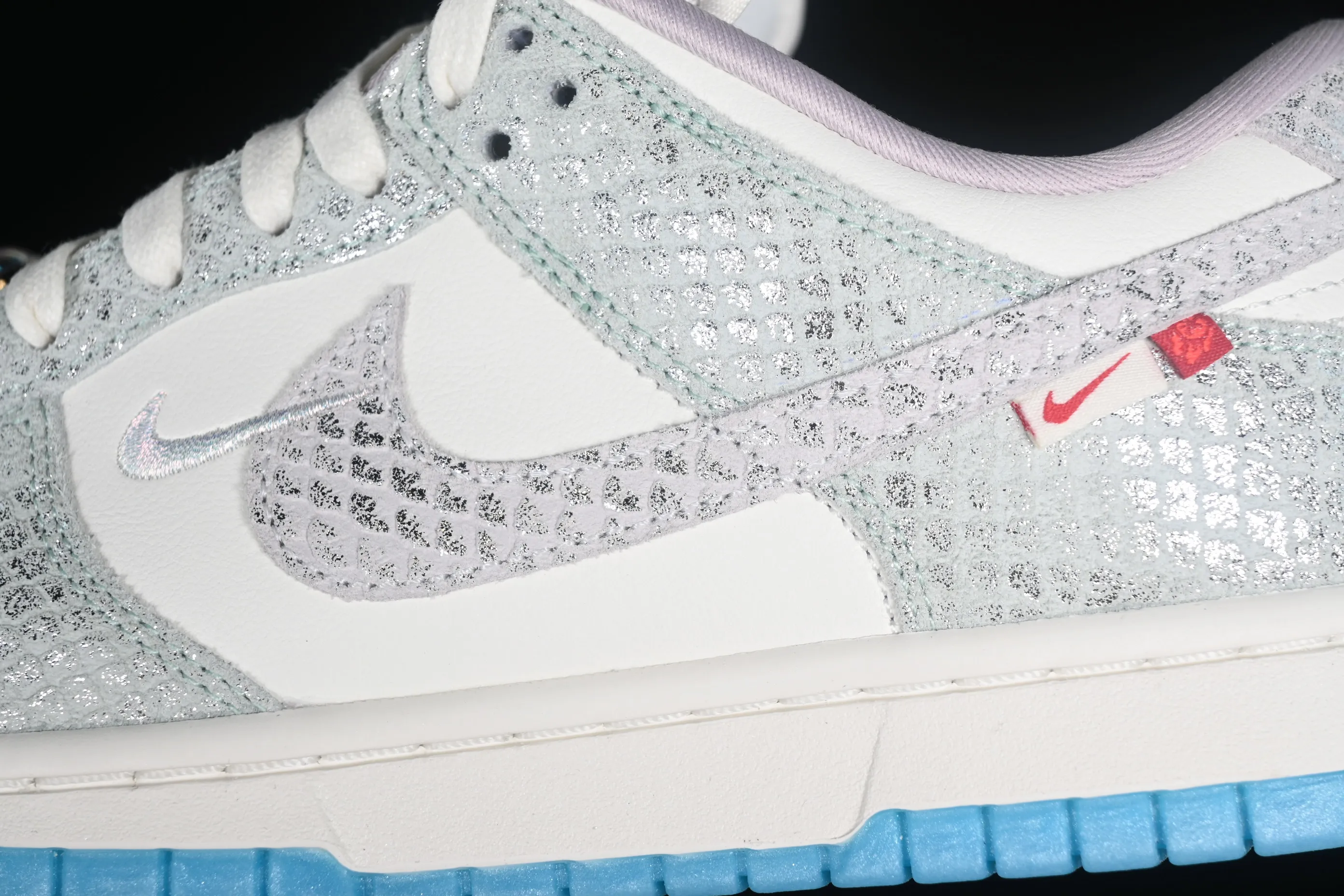 All categories Nk SB Dunk series Nk SB Dunk Low low-top sneakers Nk Dunk Low 2024 Year of the Dragon customized SB low-top casual sneakers FZ5065-111